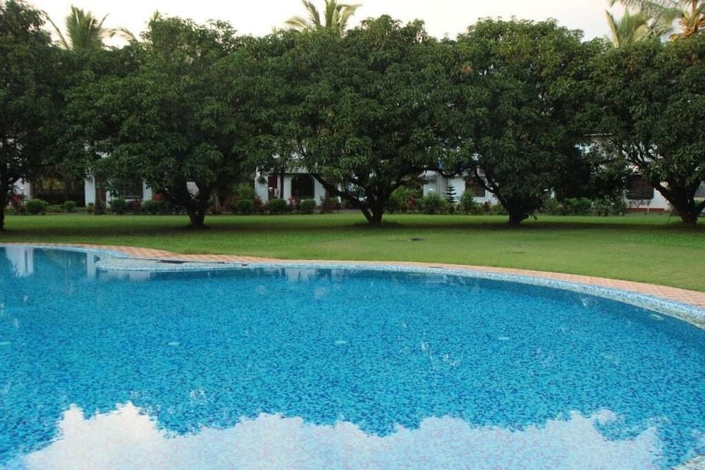 Baia Do Sol - Beach Boutique باغا المظهر الخارجي الصورة